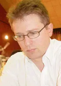 Julian Allinson (Delhi, 2004)