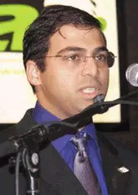Viswanathan Anand (Wijk aan Zee, 2003)