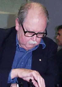 Malcolm D Broun (Canberra, 2000)
