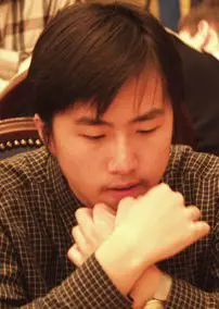 Xiangzhi Bu (Moskau, 2003)