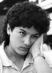 Christine Flear (Dubai, 1986)
