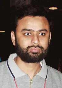 Tunveer MD Gillani (Istanbul, 2000)