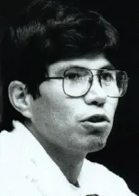 Julio E Granda Zuniga (Biel, 1993)