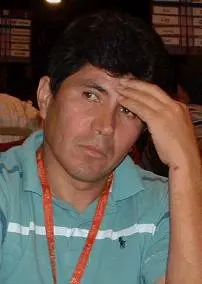 Julio E Granda Zuniga (Calvi�, 2004)