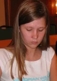 Sarah Hoolt (Kreta, 2004)