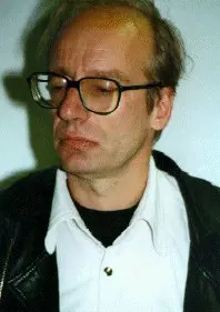 Robert Huebner (Hamburg, 1996)
