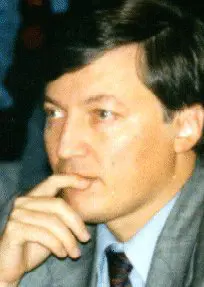 Anatoly Karpov (Porz, 1984)