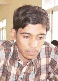 Sharwesh Karamvelkar (India, 2004)