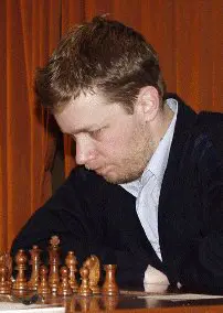 Alexander Khalifman (Linares, 2000)