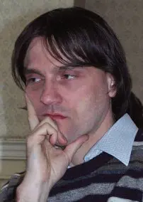 Simon JB Knott (Birmingham, 2001)