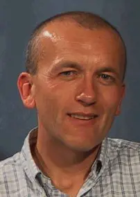 Andrew D Martin (Hamburg, 2004)