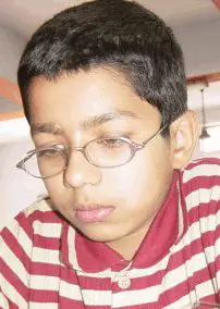 Tongia Raunak (Nagpur, 2004)