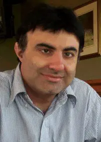 Alek Safarian (Auckland, 2001)