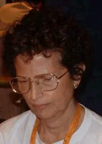 Vivian J Smith (Calvi�, 2004)