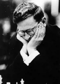 Vassily V Smyslov (1958)