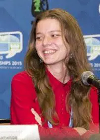 Nataliya Buksa (Khanty-Mansiysk, 2015)