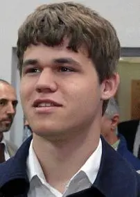 Magnus Carlsen (Medias, 2010)