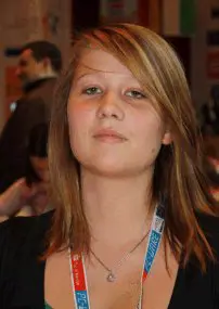 Sarah Hoolt (Dresden, 2008)