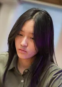Iris Zhaoying Mou (Saint Louis, 2023)